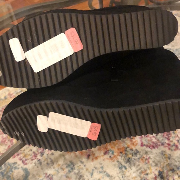 Volatile booties - Picture 7 of 7